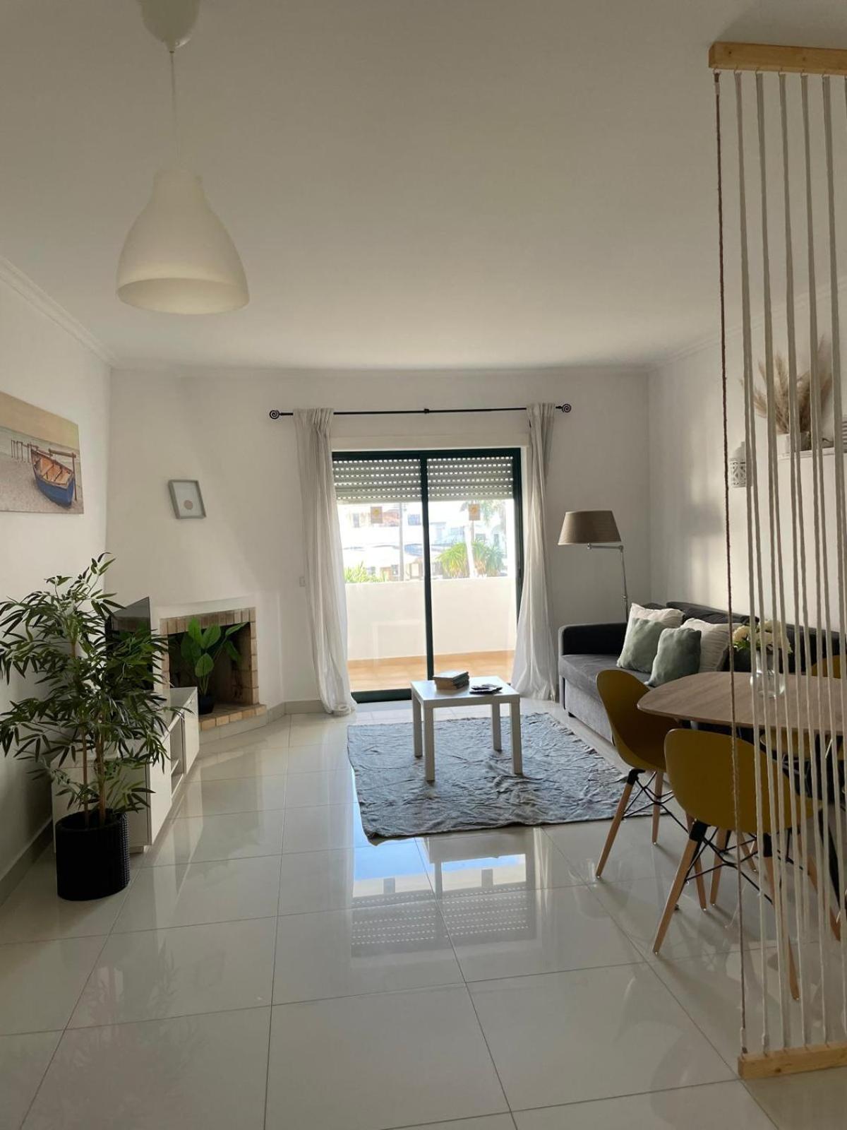 Apartamento Encantador A 100M Da Praia Carvoeiro  Ngoại thất bức ảnh